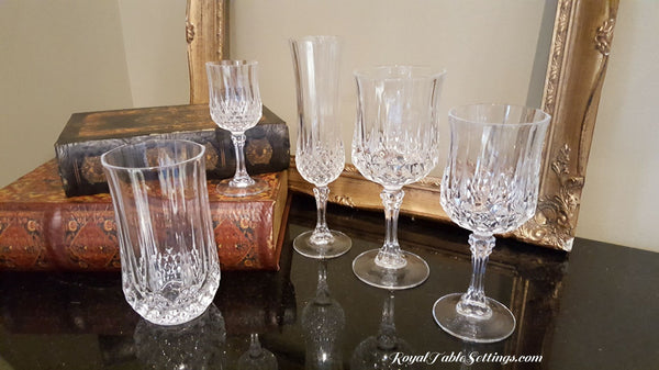 Highball, Cordial, Champagne, Water Wine Crystal Glassware from Paris. Party rentals by r
Royal Table Settings.