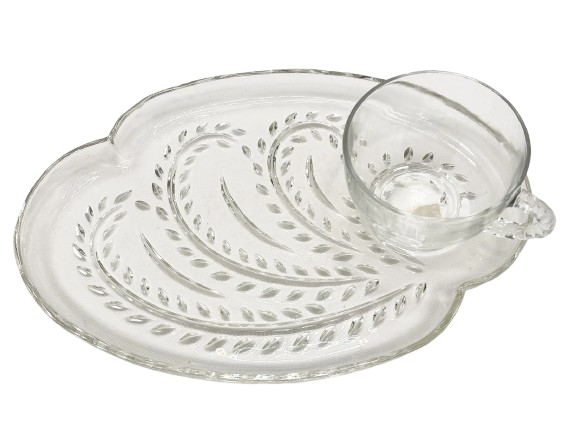 Oval Glass Snack Plate with Teacup Set, party rentals by Royal Table Settings