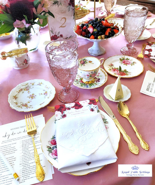 Small Cake Stand / Compote perfect for your tea party! Royal Table Settings. Vintage Party Rentals