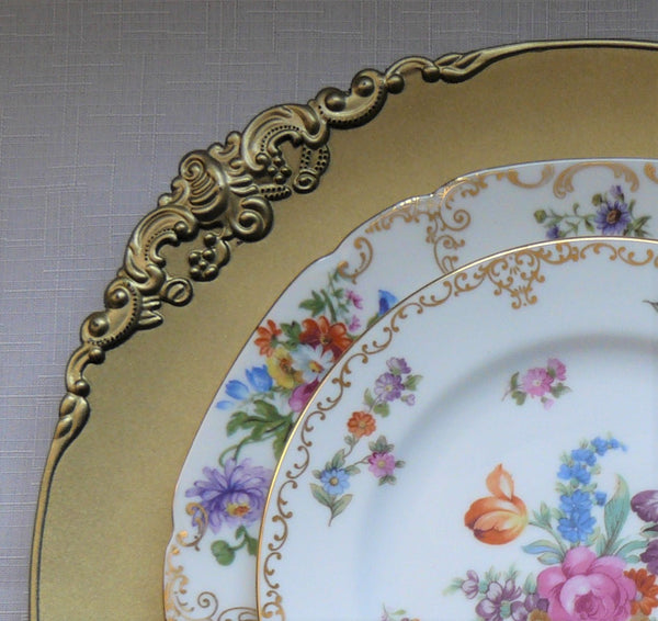 Victorian Charger Gold / Service Plate