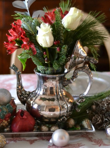 Rent teapots for high tea, baby showers, and wedding showers. Silver Teapot Party Rental Chicago, Lake Geneva Wisconsin, Twin Lakes Wisconsin, Barrington, Lake Forest. by Royal Table Settings.
