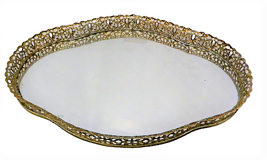 Filigree mirror trays are perfect for showcasing your centerpieces, candles, teapots, teacups, place cards, flowers or even your desserts.  Perfect for our Party or Tea event. Vintage Party Rentals by Royal Table Settings.